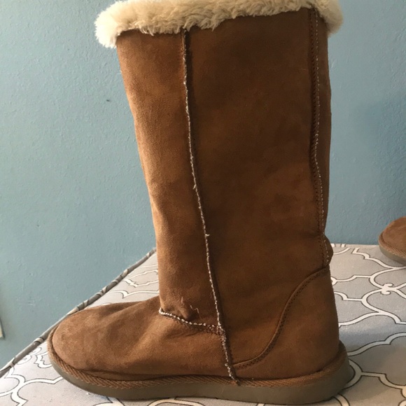 Airwalk boots - Picture 2 of 4